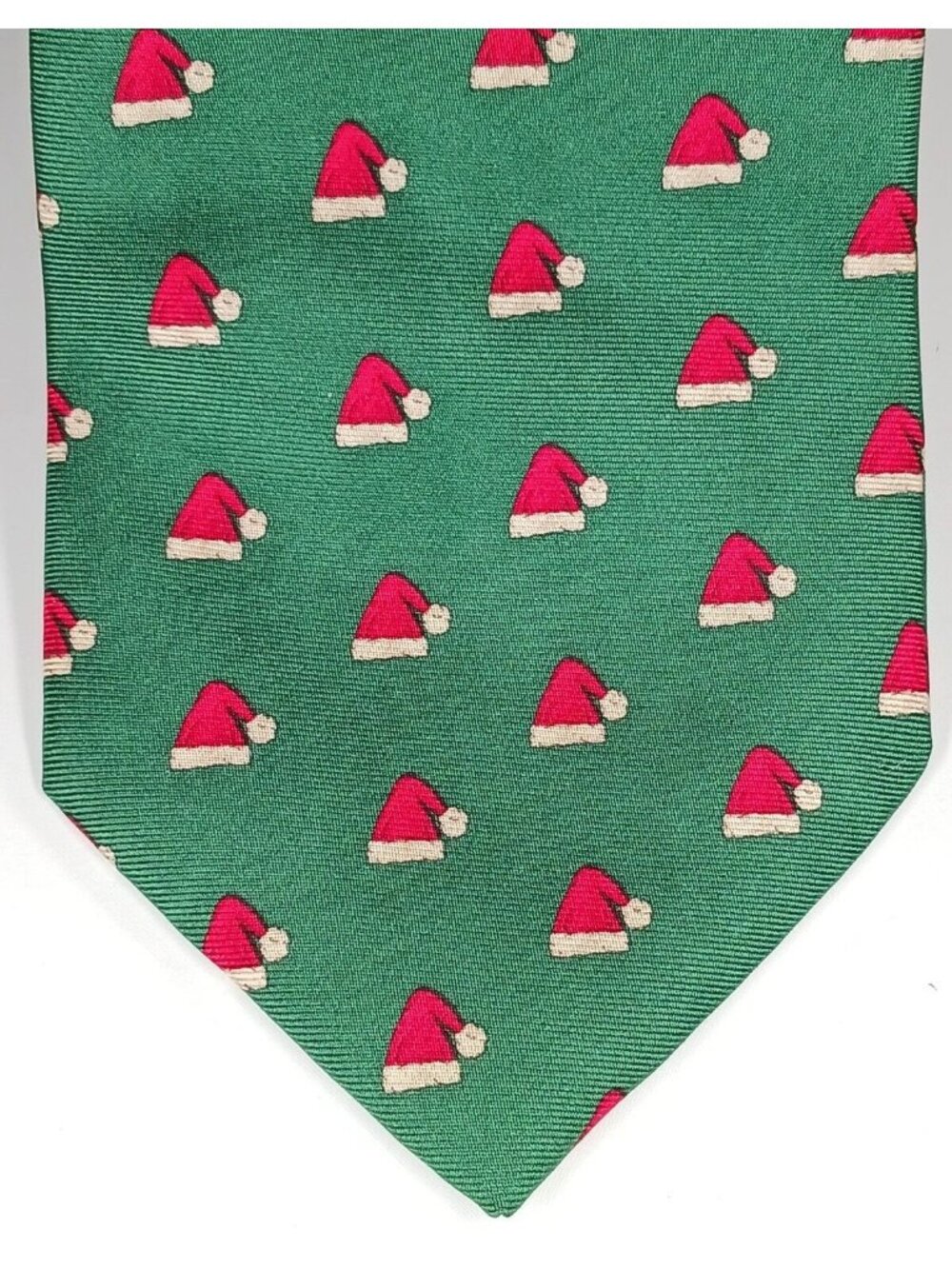 Lands End Mens 64" Long Repp Silk Neck Tie Christmas Holiday Green W/ Santa Hats